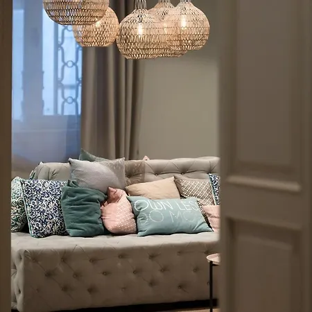 Vincci Lys מלון