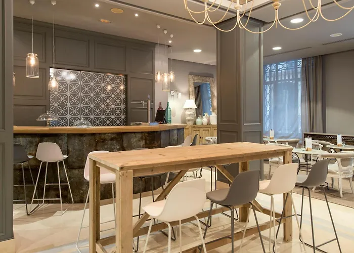 Vincci Lys Отель 4*