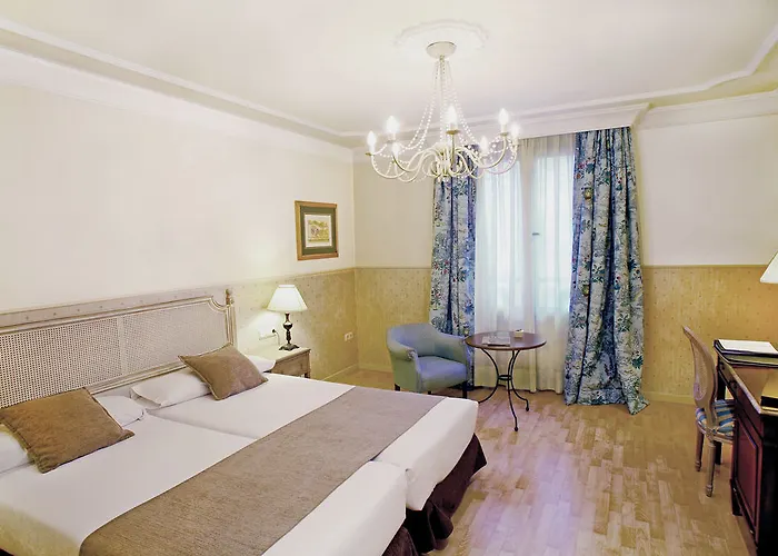 Vincci Lys Отель 4*