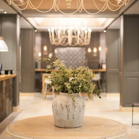 Vincci Lys Szálloda Valencia