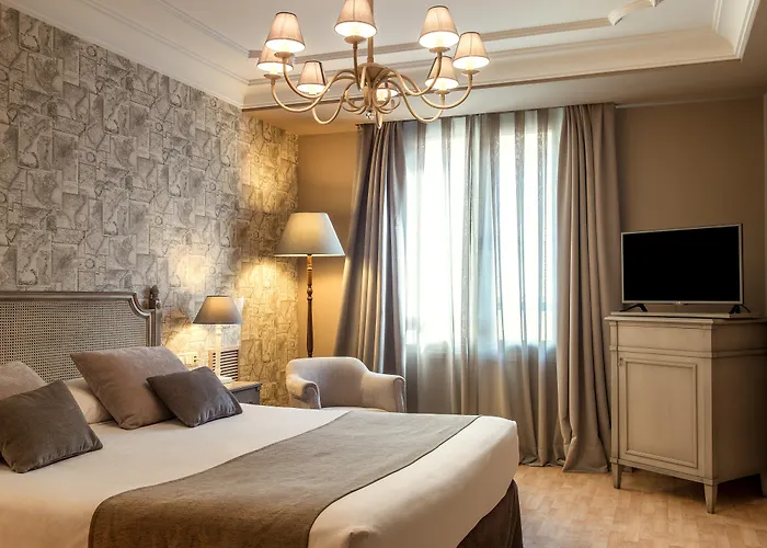 Szálloda Vincci Lys Valencia