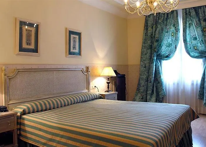 Szálloda Vincci Lys 4*