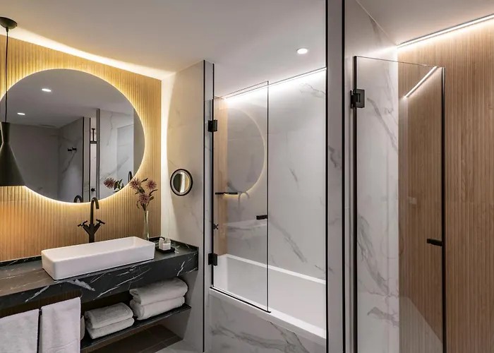 Vincci Lys Szálloda