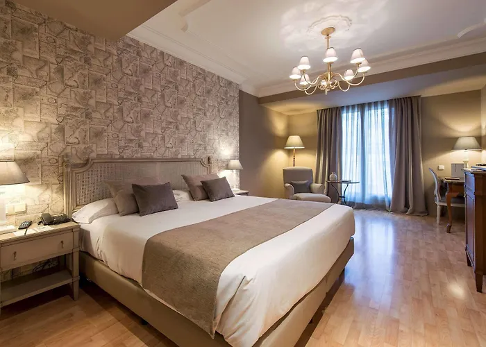 Ξενοδοχείο Vincci Lys 4*